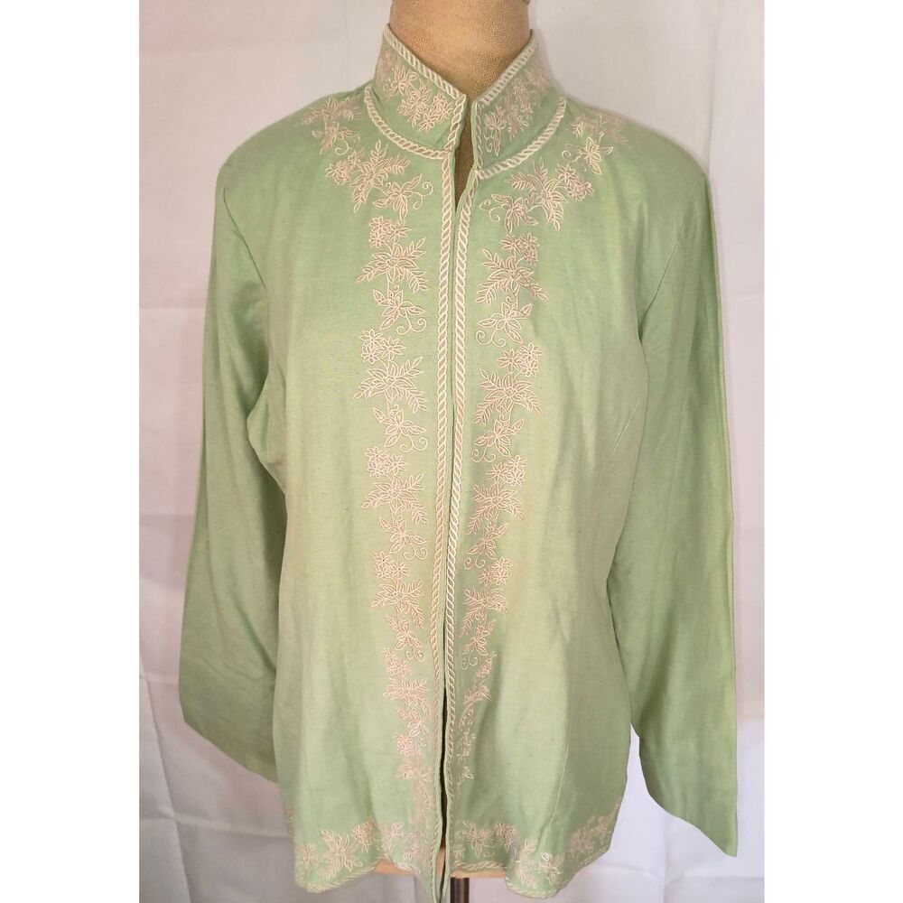 Mandarin collar green jacket pink floral embroidery structured linen blend open